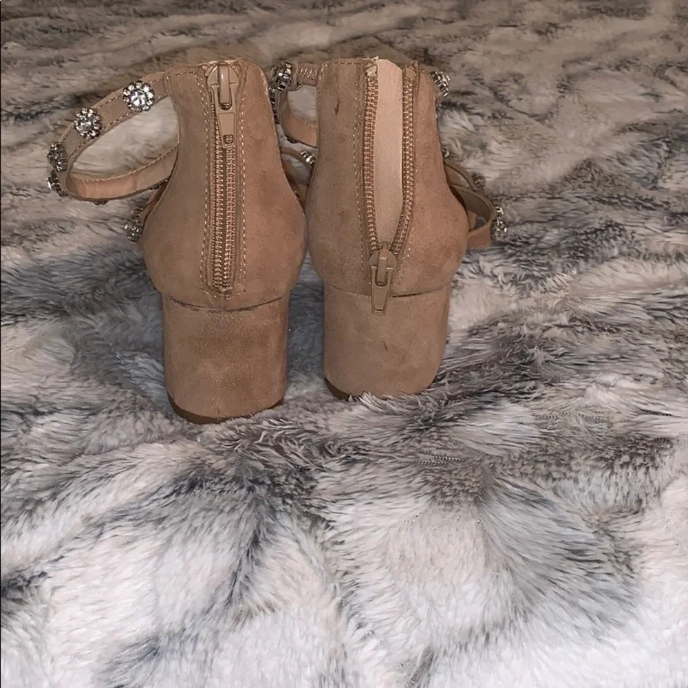 Steve Madden heel with jewels - Picture 3 of 7